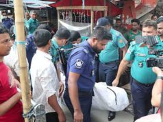 (ভিডিও)মেট্রোরেলের বিয়ারিং প্যাড খুলে পথচারী নিহত, ট্রেন চলাচল বন্ধ