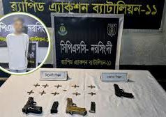 (ভিডিও) ওসমান হাদিকে গুলির ঘটনায় ‘ব্যবহৃত অস্ত্র’ উদ্ধারের কথা জানাল র্যাব