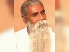 (ভিডিও্)কুষ্টিয়ায় আস্তানায় হামলা চালিয়ে ‘পীর’কে পিটিয়ে হত্যা, ভাঙচুর-আগুন