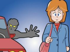 (ভিডিও)মতিঝিলে ব্যাগ ধরে টান, রিকশা থেকে ছিটকে পড়লেন ইডেন শিক্ষার্থী