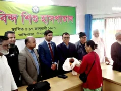 (ভিডিও) চিরকুটসহ রেখে যাওয়া সেই নবজাতক পেল নতুন ঠিকানা