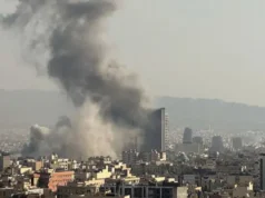 (ভিডিও)যুদ্ধের মধ্যেই ভূমিকম্পে কাঁপল ইরান