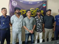 (ভিডিও)চট্টগ্রামের শীর্ষ সন্ত্রাসী ডেভিড ইমন তিন সঙ্গীসহ গ্রেপ্তার